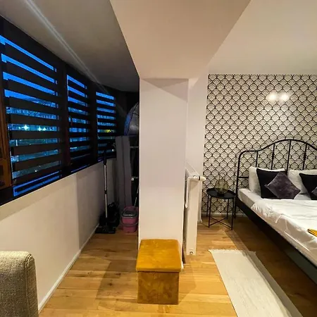 Tudor's Apartamento *